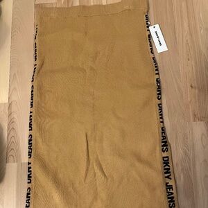 DKNY ribbed skirt